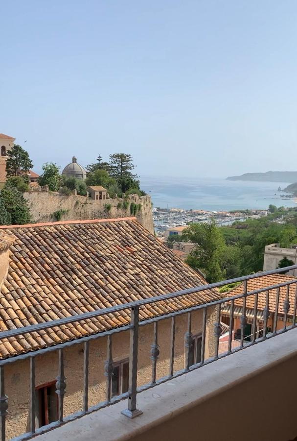 Boutique Apartment - Tropea Buitenkant foto