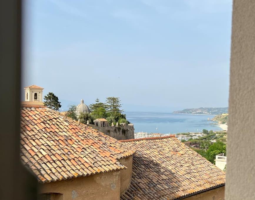 Boutique Apartment - Tropea Buitenkant foto